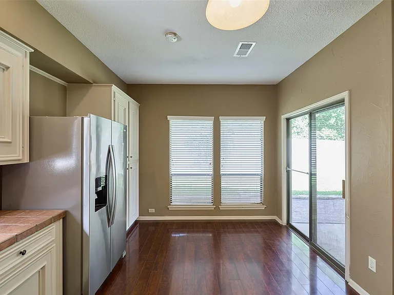 80 Rolling Hills Dr — Photo 21