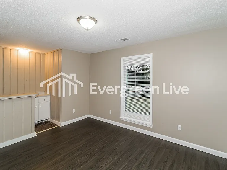 3809 Chablis Cv — Photo 10