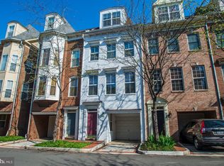 807 Capitol Square Pl SW, Washington, DC 20024