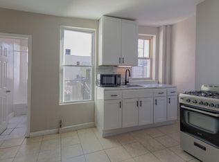 1064 Summit Ave APT 5, Jersey City, NJ 07307