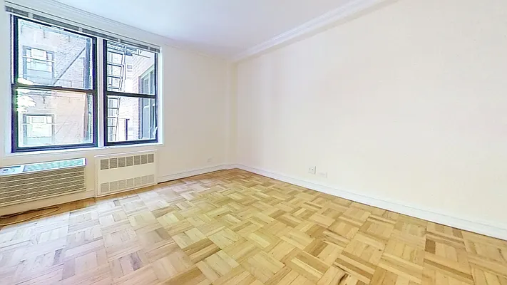 Rented by Bond New York | media 10