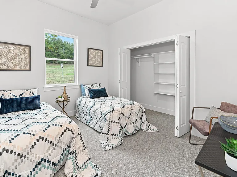344 Colovista Pkwy — Photo 22