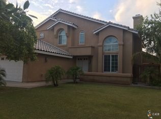 2750 Sandalwood Dr, El Centro, CA 92243
