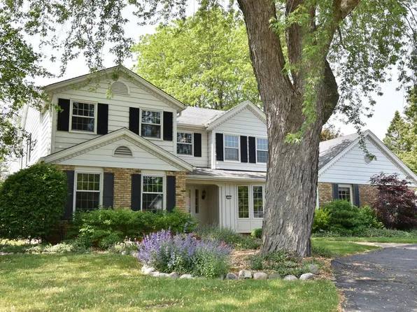 9301 North Broadmoor ROAD, Bayside, WI 53217