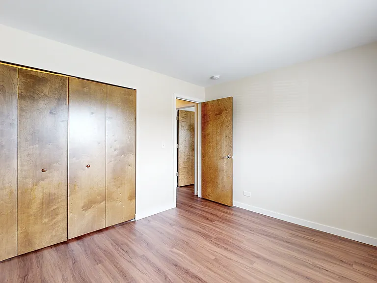 29W542 Country Ridge Dr #F — Photo 10