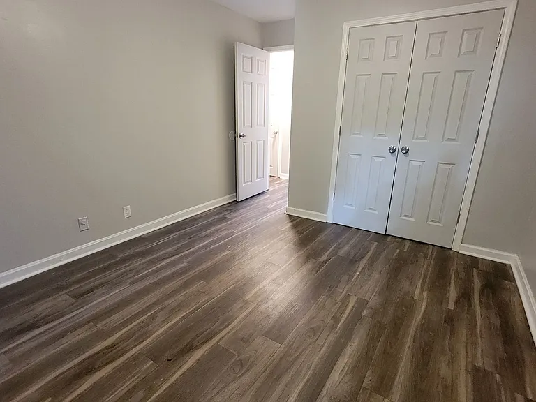 2904 Noe Ct — Photo 13