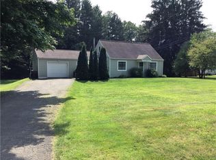 4049 Matthews Rd, Edinburg, PA 16116