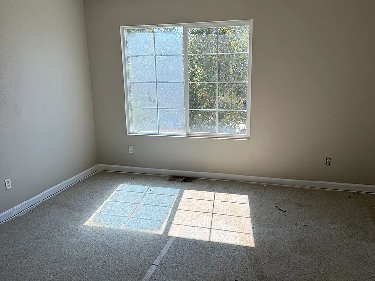 1316 Marapole Ct — Photo 10