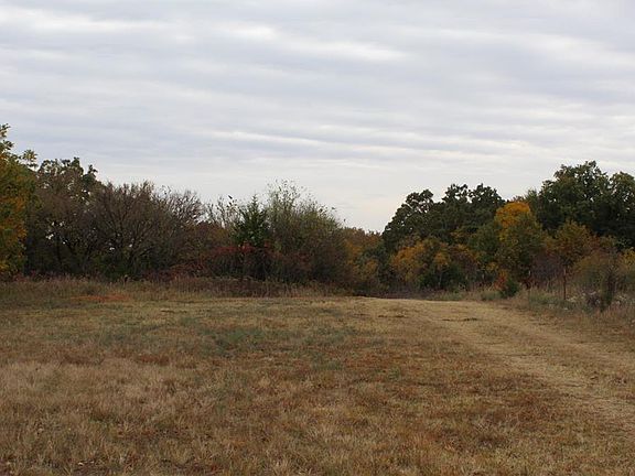 2nd image of E 850th Rd