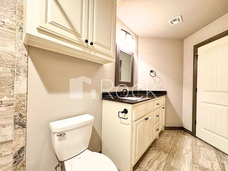 3908 Brougham Way — Photo 26