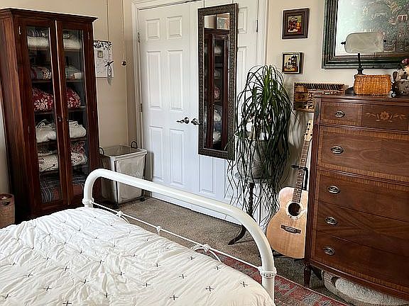 Large bedroom closet 