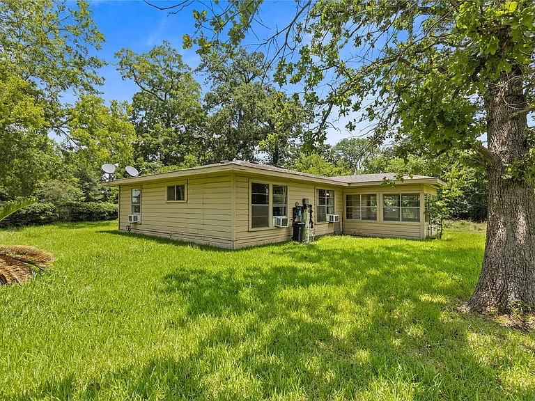 10973 Longstreet Rd — Photo 23