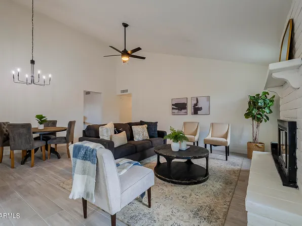 308 E SILVER CREEK Road, Gilbert, AZ 85296