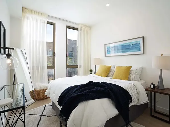 373 Palmetto Street image 11 of 14