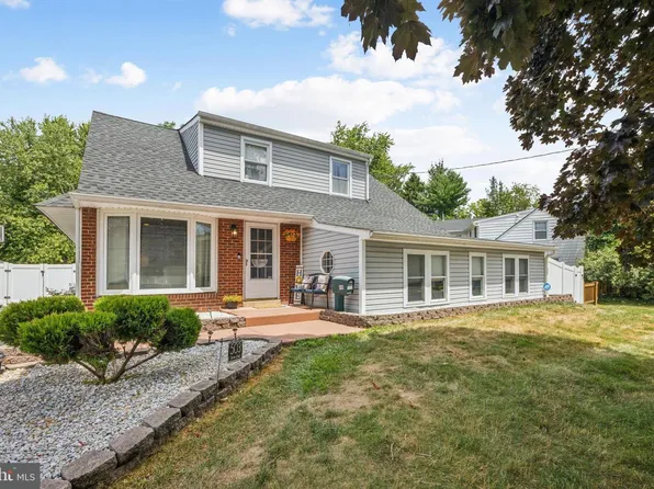 503 Devon Rd, Moorestown, NJ 08057