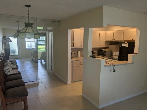 6 Ventnor Dr #A, Deerfield Beach, FL 33442