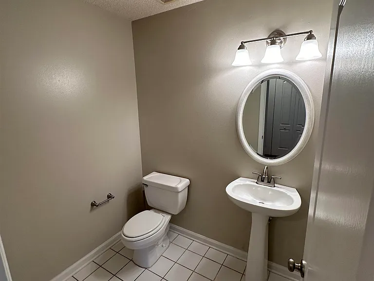 5035 Mint Hill Ct — Photo 19