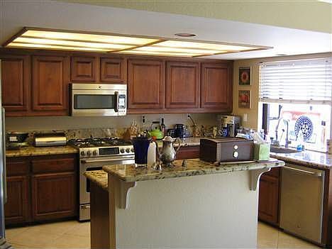 3rd image of 2531 Woodlands Way