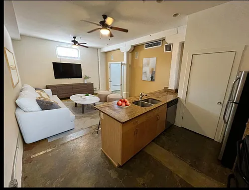 141 E Wythe St Photo 1