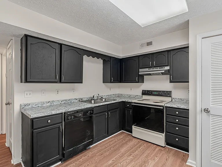 476 E Red Bud Rd #0 — Photo 11