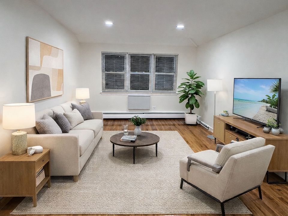 1st image of 19-26 Parsons Blvd Floor 3