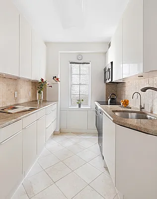 Sold by Compass | media 3