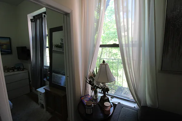 Rented by Luxor Homes & Investment Realty | media 29