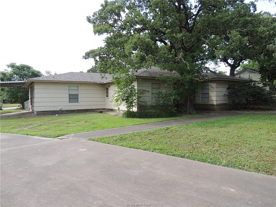 1st image of 729 Mary Lake Dr