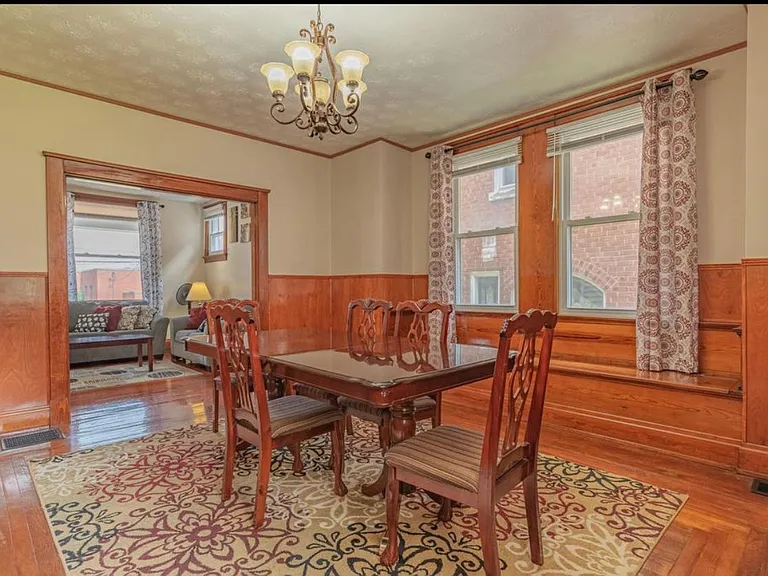 1839 Jefferson Ave — Photo 12