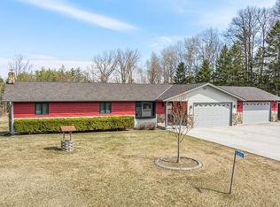 16206 Christel Rd, Valders, WI 54245