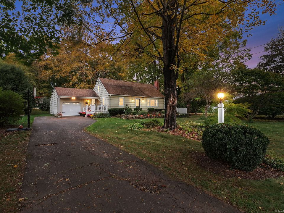 1st image of 4 Sage Lane