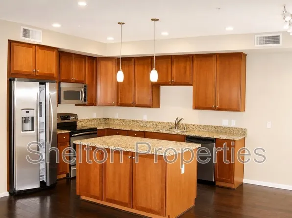 525 W Lakeside Dr Unit 108, Tempe, AZ 85281