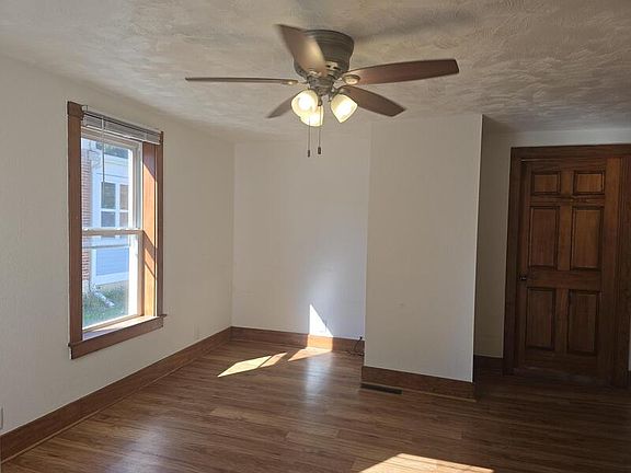 3rd image of 58 W Scott St