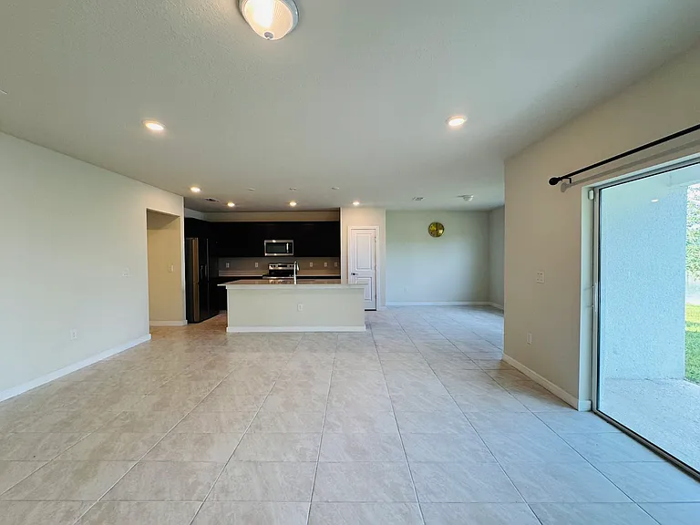 5322 Royal Point Ave — Photo 9