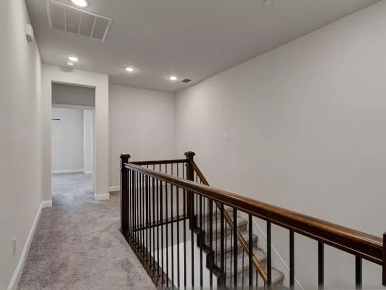 1564 Windermere Way — Photo 11