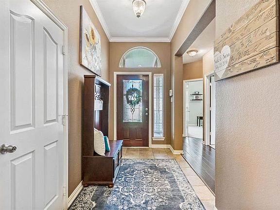 4th image of 33218 Greenfield Forest Dr