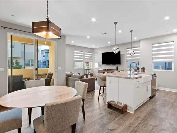 1215 W Bushell St, Anaheim, CA 92805