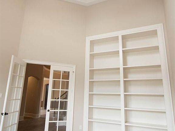 3rd image of 11903 Eden Creek Dr