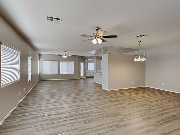 4th image of 41157 W Cielo Ln