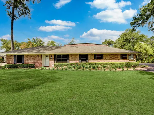 17511 W Strack Dr, Spring, TX 77379