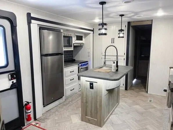806 66th Ave W #C, Bradenton, FL 34207