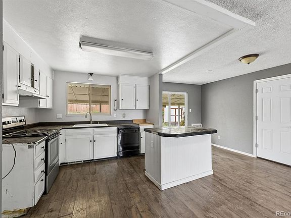 4th image of 404 Neptune Court