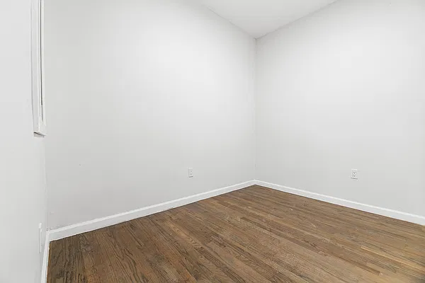 Rented by REAL New York | media 20