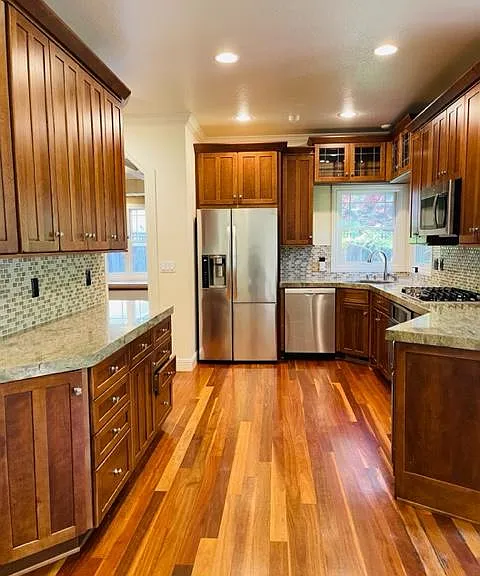 734 Chimalus Dr — Photo 11