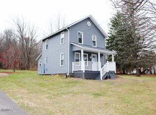 1070 Tresslarville Rd, Lake Ariel, PA 18436