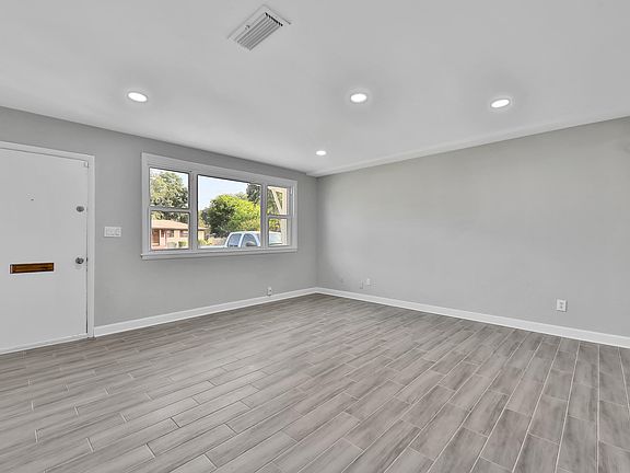 4th image of 5630 Darlow Ave