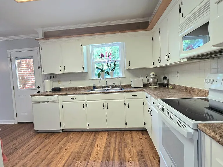 229 Bayou Woods Dr — Photo 15