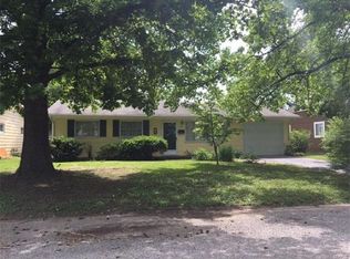 1164 Smith St, Cahokia, IL 62206