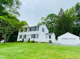 37 Five Mile River Rd, Putnam, CT 06260