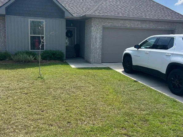 4 Red Oak Dr, Long Beach, MS 39560